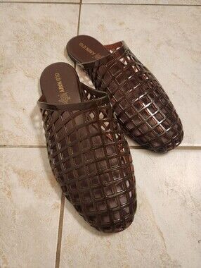 Old Navy Brown Jelly Slides